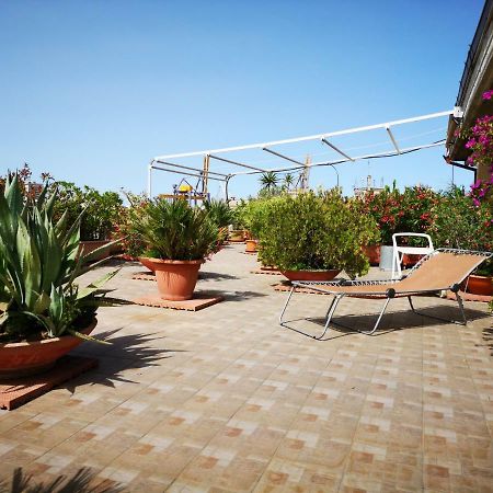 La Terrazza Di Jenny Daire Palermo Dış mekan fotoğraf